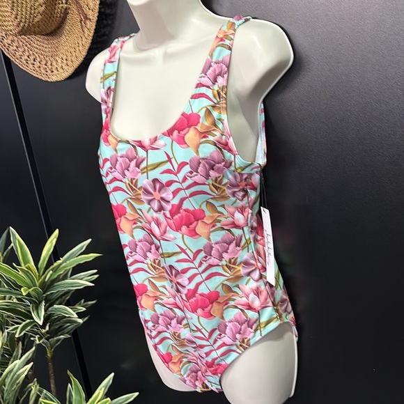 Nicole Miller Leaf Cascade print scoop neck/back,padded 1 piece swimsuit,summer - Picture 5 of 11